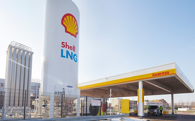 Oil Field Africa Review Shell And Energy Transfer To Ramp Europe Lng